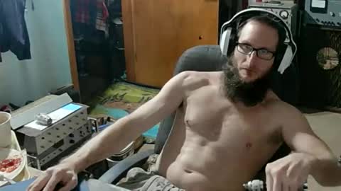 Snapshot of randalltotazz chatting on 11.11.25 Randall online show from 11.11.25