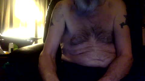 Snapshot of rando56 chatting on 10.04.25 Randy online show from 10.04.25