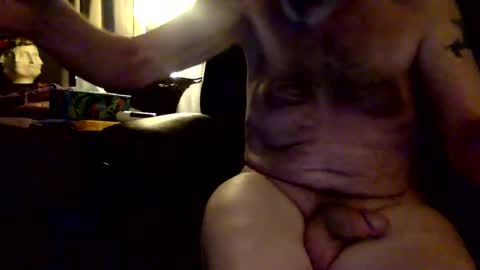 Snapshot of rando56 chatting on 11.24.25 Randy online show from 11.24.25