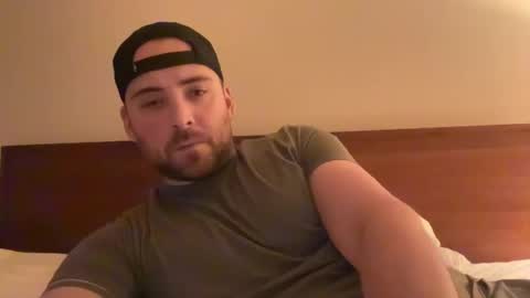 Snapshot of randomdude5950 chatting on 02.19.25 randomdude5950 online show from 02.19.25