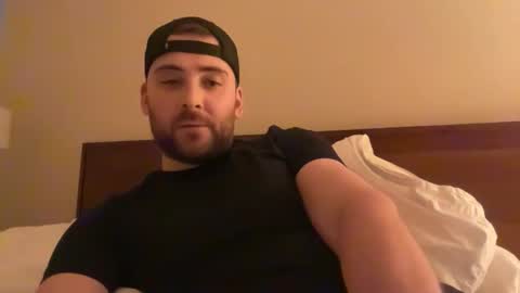 Snapshot of randomdude5950 chatting on 02.13.26 randomdude5950 online show from 02.13.26