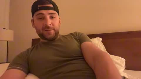 Snapshot of randomdude5950 chatting on 04.01.26 randomdude5950 online show from 04.01.26