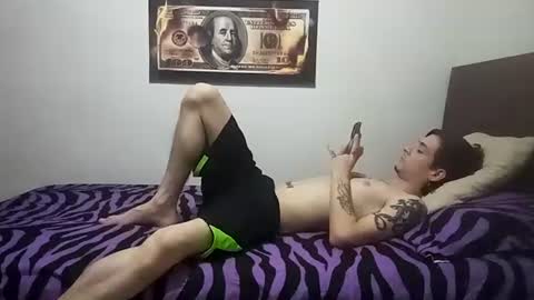 Snapshot of rangel_sex chatting on 06.26.26 Rangel and Lola online show from 06.26.26
