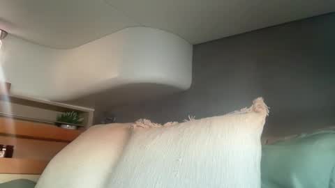 Snapshot of ransguy chatting on 01.14.26 ransguy online show from 01.14.26