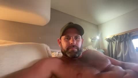 Snapshot of ransguy chatting on 02.14.26 ransguy online show from 02.14.26