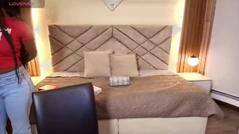 Raquel online show from 05.09.26