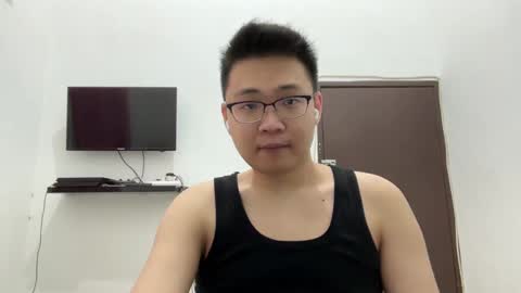 Snapshot of ratedepic17 chatting on 02.16.25 randomnaut online show from 02.16.25