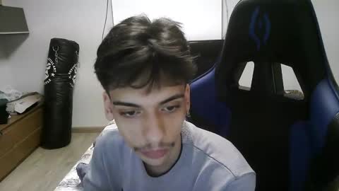 Snapshot of ratlean21 chatting on 12.11.24 ratlean21 online show from 12.11.24