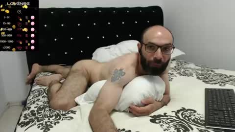 RaulWildBoy27 online show from 06.19.26