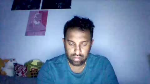 Snapshot of raul2k2 chatting on 02.15.25 raul2k2 online show from 02.15.25