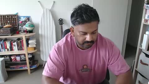 Snapshot of raul_aussie chatting on 04.15.26 raul_aussie online show from 04.15.26