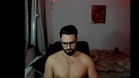 Snapshot of raulmaxel chatting on 02.05.26 RaulMaxel online show from 02.05.26