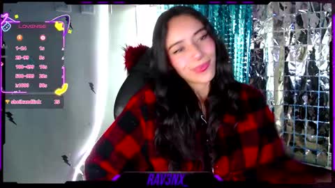   online show from 11.25.25