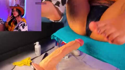 Snapshot of raven_blackk chatting on 01.16.26 Raven online show from 01.16.26