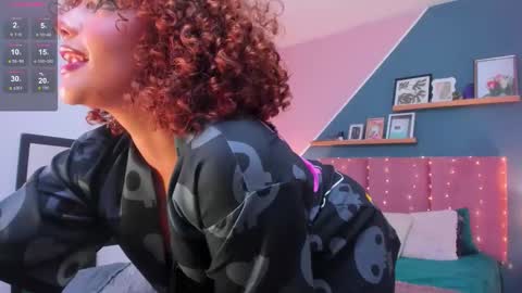 Raven Curly online show from 11.19.25