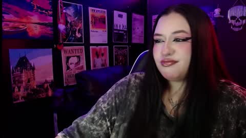 Snapshot of raven_darkk chatting on 02.11.26 Raven online show from 02.11.26