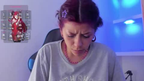 Snapshot of raven_rouge chatting on 11.16.25 gata online show from 11.16.25