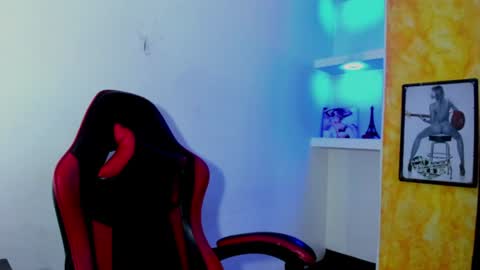 Snapshot of raven_rouge chatting on 07.02.26 gata online show from 07.02.26