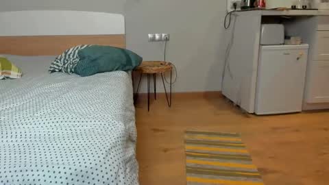 Snapshot of raveneusbiter chatting on 02.11.26 Raveneusbiter online show from 02.11.26