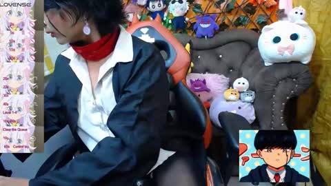 Snapshot of ravenn_20 chatting on 02.21.25 RavenN online show from 02.21.25