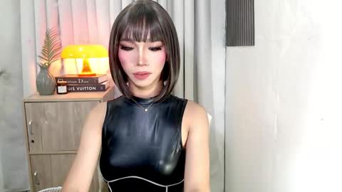 ravennaxx online show from 11.30.25