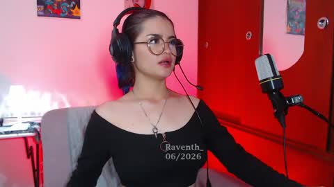 raventh_ online show from 06.10.26