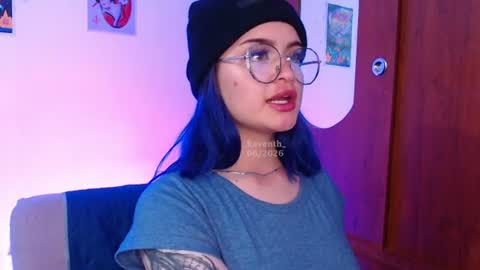 Snapshot of raventh_ chatting on 06.25.26 raventh_ online show from 06.25.26