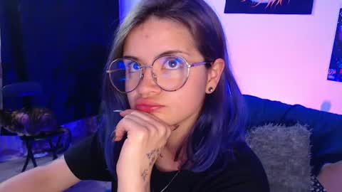 Snapshot of raventh_ chatting on 07.17.26 raventh_ online show from 07.17.26