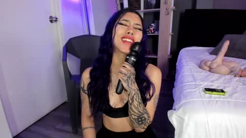 Raven Witch online show from 01.18.25