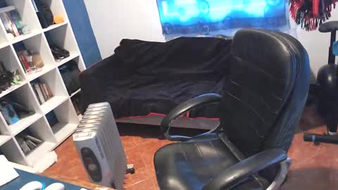 ravingr3d3 online show from 03.05.25