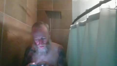 Snapshot of rawdogrobert39 chatting on 10.22.25 rawdogrobert39 online show from 10.22.25