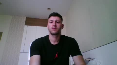 Snapshot of rawdr3 chatting on 05.03.26 rawdr3 online show from 05.03.26