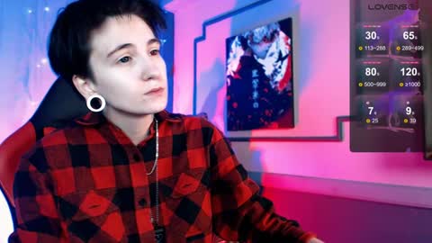 Snapshot of ray__taylor chatting on 01.31.25 Ray online show from 01.31.25