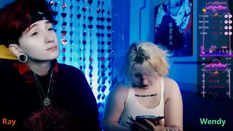 Snapshot of ray__taylor chatting on 02.28.25 Ray online show from 02.28.25