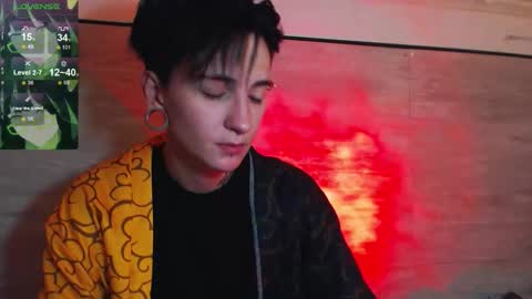 Snapshot of ray__taylor chatting on 09.23.25 Ray online show from 09.23.25