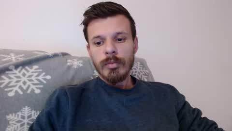 Snapshot of rayann27 chatting on 01.05.26 rayan online show from 01.05.26