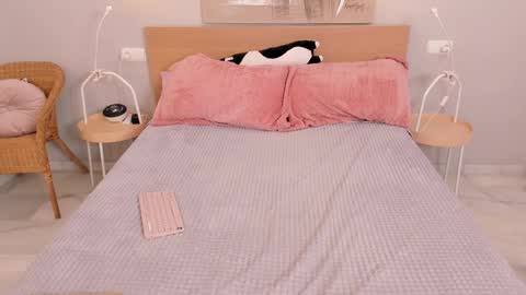 Raychell Black  online show from 02.15.25