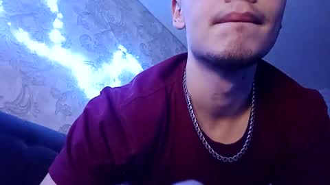 Snapshot of raymartino chatting on 02.11.25 RayMartino online show from 02.11.25