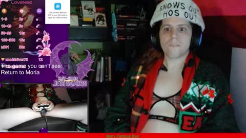 Snapshot of raysuon chatting on 12.25.24 Rae-Suon online show from 12.25.24