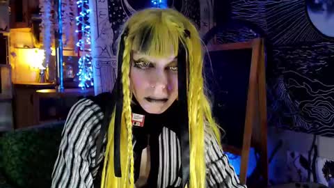  Yrriel Strife Candy-Demon Caveboy mr. Cringe   online show from 01.20.25
