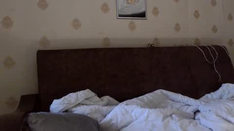  Yrriel Strife Candy-Demon Caveboy mr. Cringe   online show from 10.02.25