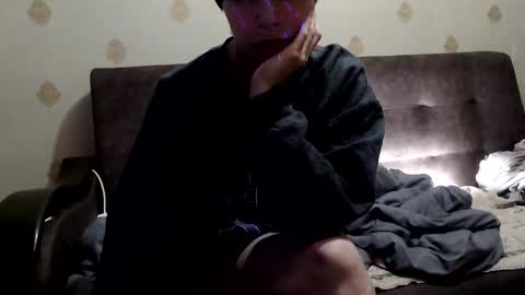 Snapshot of raziel_haze chatting on 01.07.26 Yrriel Strife Candy-Demon Caveboy mr. Cringe online show from 01.07.26