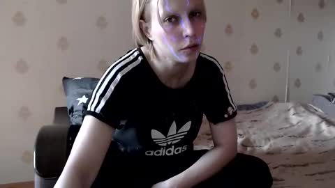 Snapshot of raziel_haze chatting on 03.12.26 Yrriel Strife Candy-Demon Caveboy mr. Cringe online show from 03.12.26