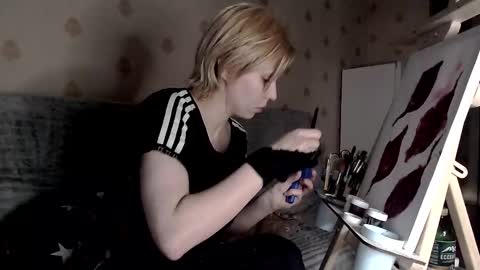 Snapshot of raziel_haze chatting on 03.23.26 Yrriel Strife Candy-Demon Caveboy mr. Cringe online show from 03.23.26