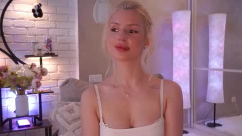 Grace online show from 03.04.26