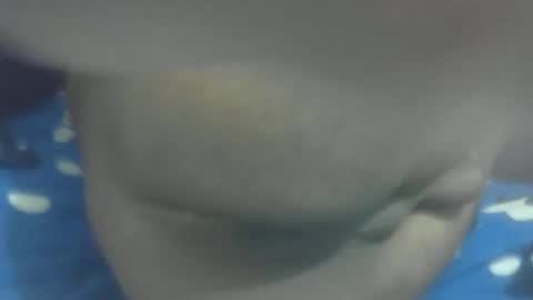 Snapshot of realmenol24k chatting on 12.21.25 SexyFlacko online show from 12.21.25