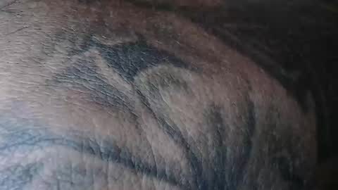 Snapshot of realrubpirate chatting on 10.20.25 realrubpirate online show from 10.20.25