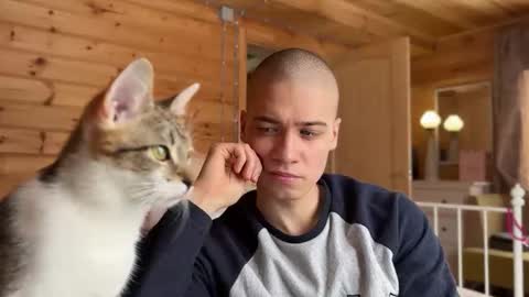 Snapshot of realsupermichael chatting on 03.04.26 AliceEve online show from 03.04.26