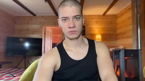 Snapshot of realsupermichael chatting on 04.01.26 AliceEve online show from 04.01.26