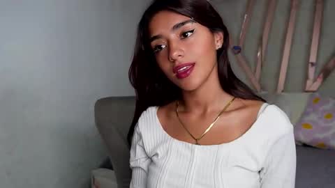 Snapshot of rebeca_cortez55 chatting on 01.06.25 Rebecca online show from 01.06.25